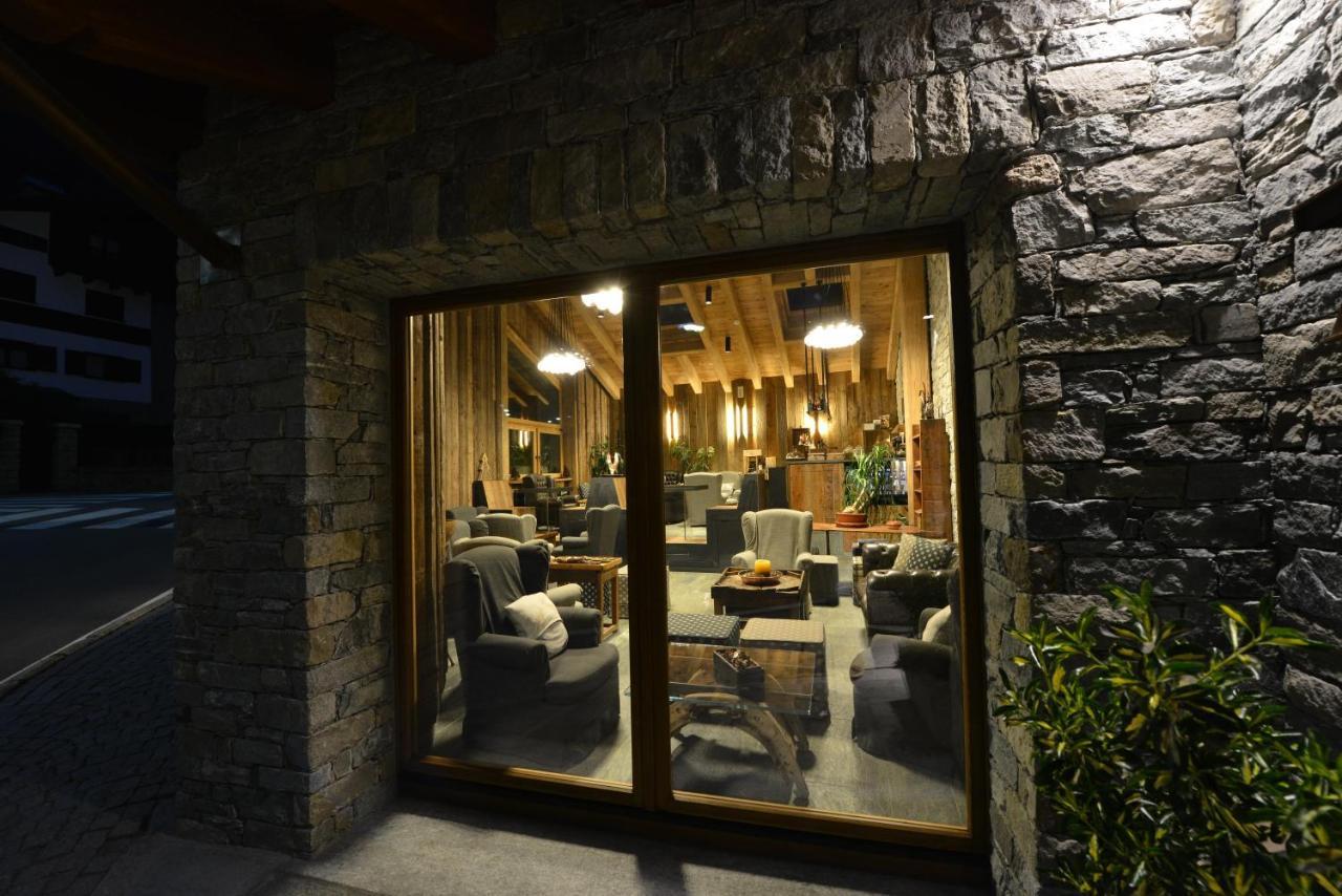 Hotel Maison Saint Jean Courmayeur Exterior foto