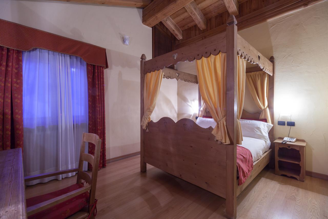 Hotel Maison Saint Jean Courmayeur Exterior foto