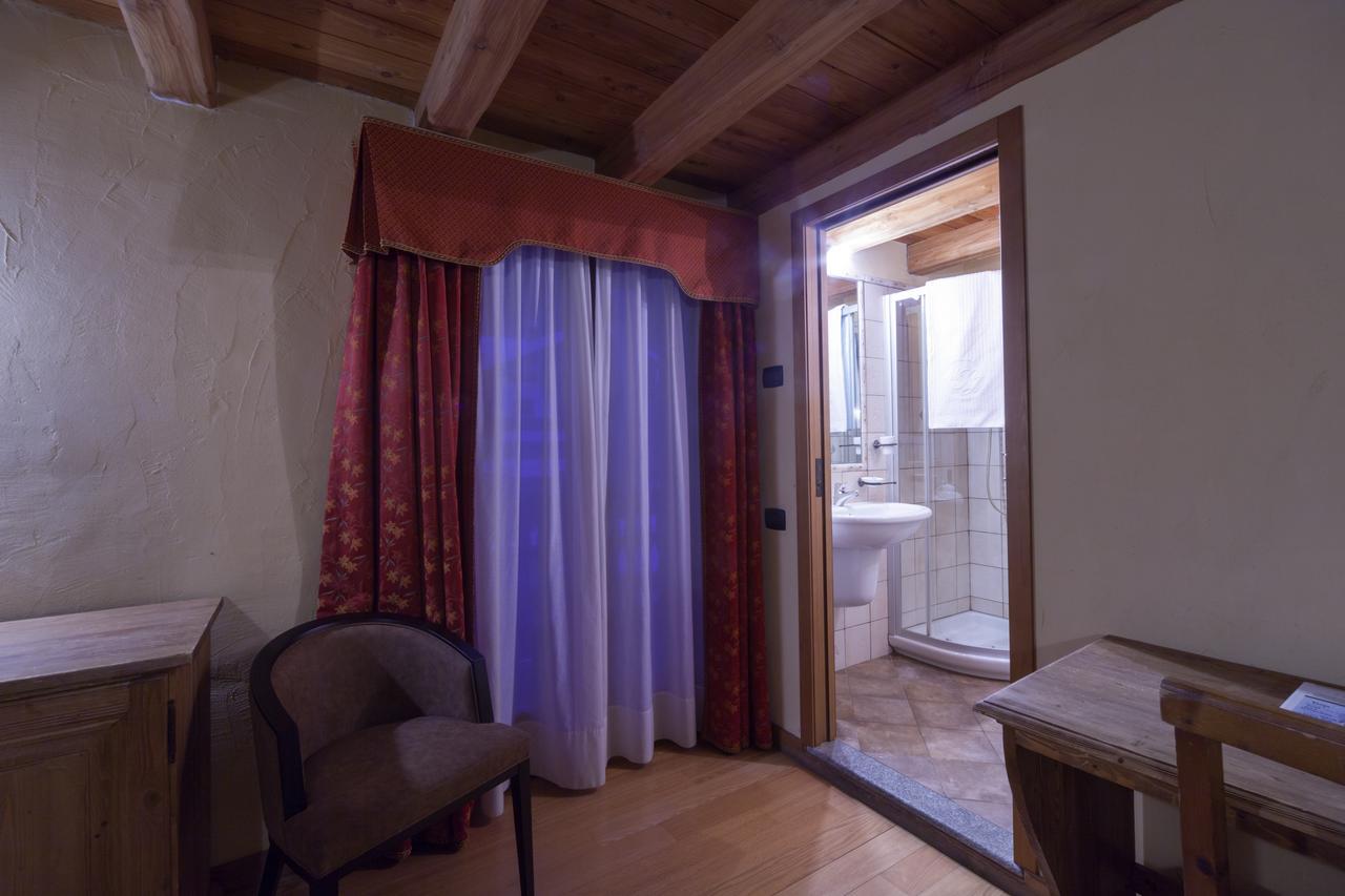 Hotel Maison Saint Jean Courmayeur Exterior foto